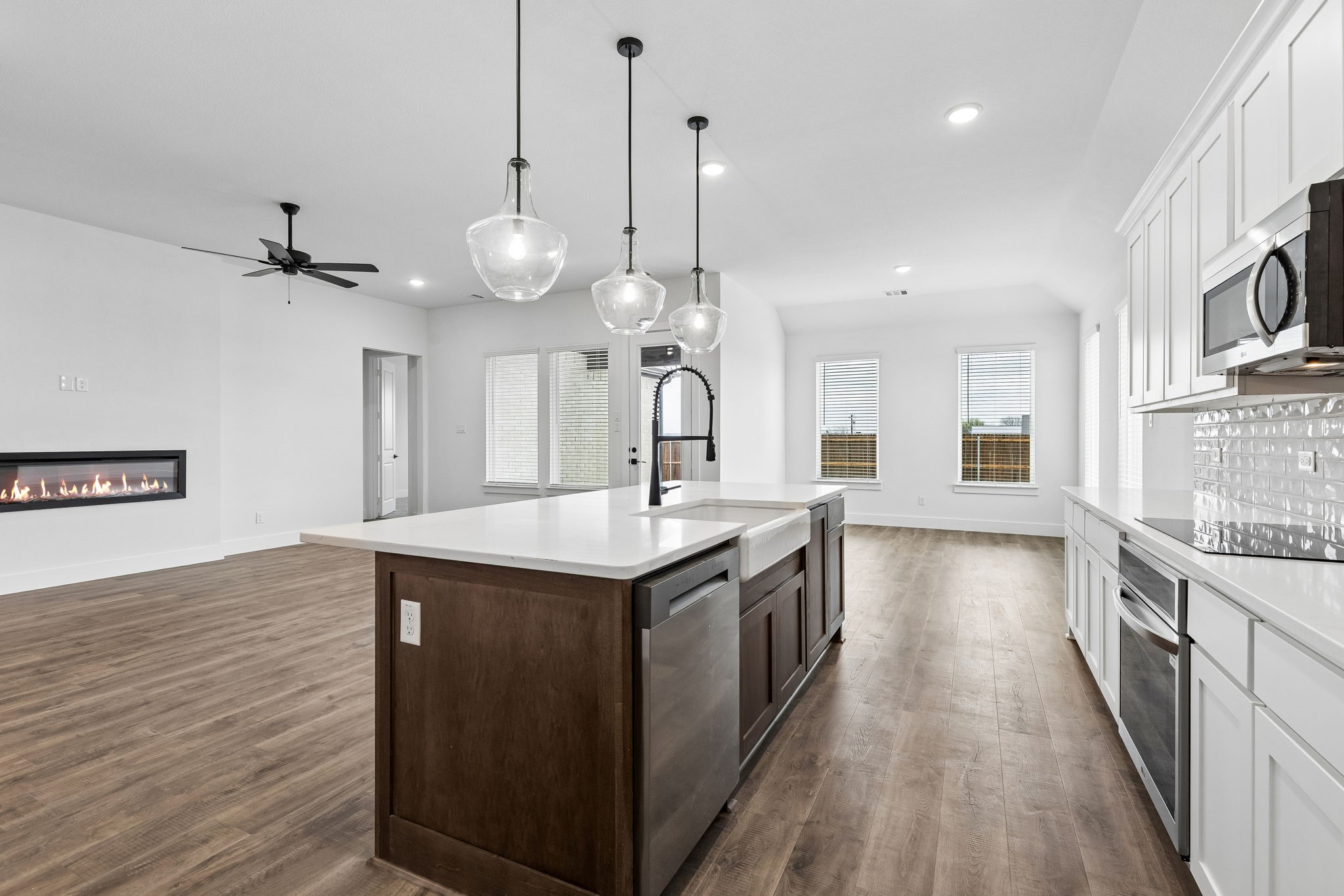 10453 Livestock Avenue Venus TX 76084