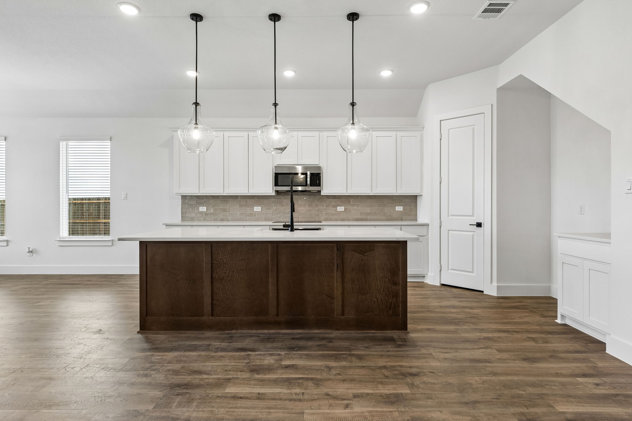 10453 Livestock Avenue Venus TX 76084