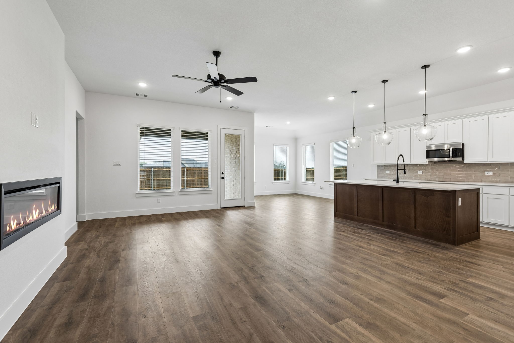 10453 Livestock Avenue Venus TX 76084