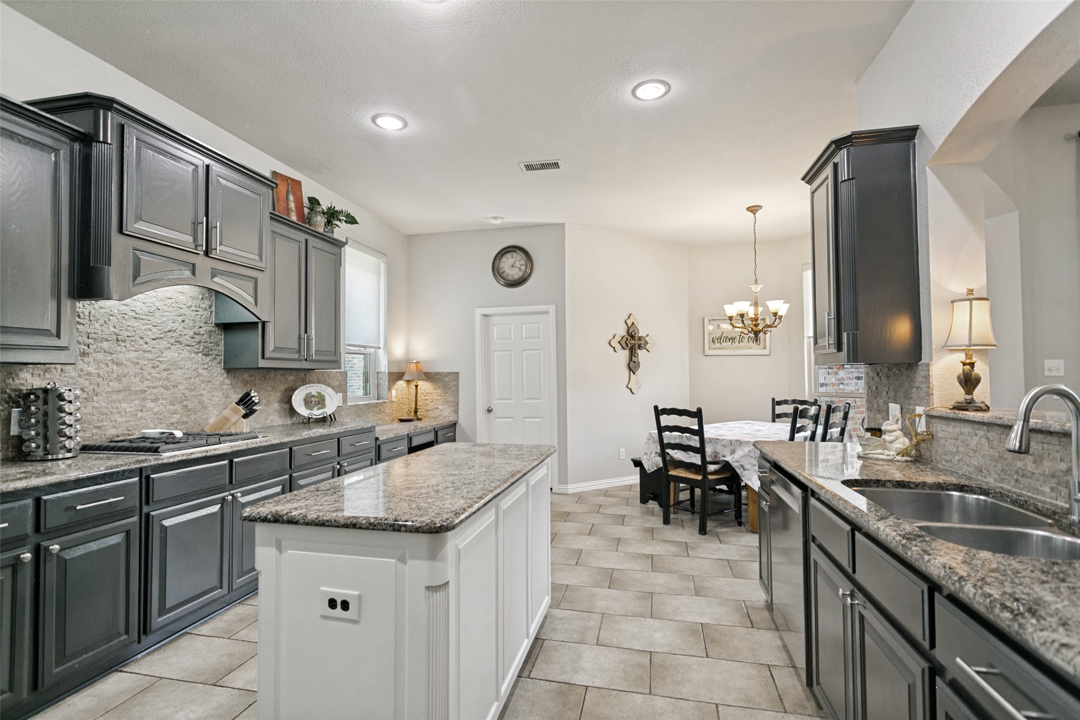 1195 Dodgeton Drive Frisco TX 75033