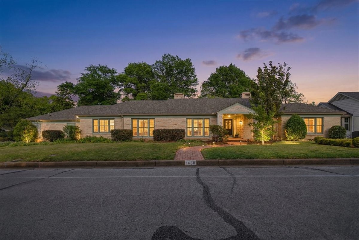 1420 S Donnybrook Avenue Tyler TX 75701