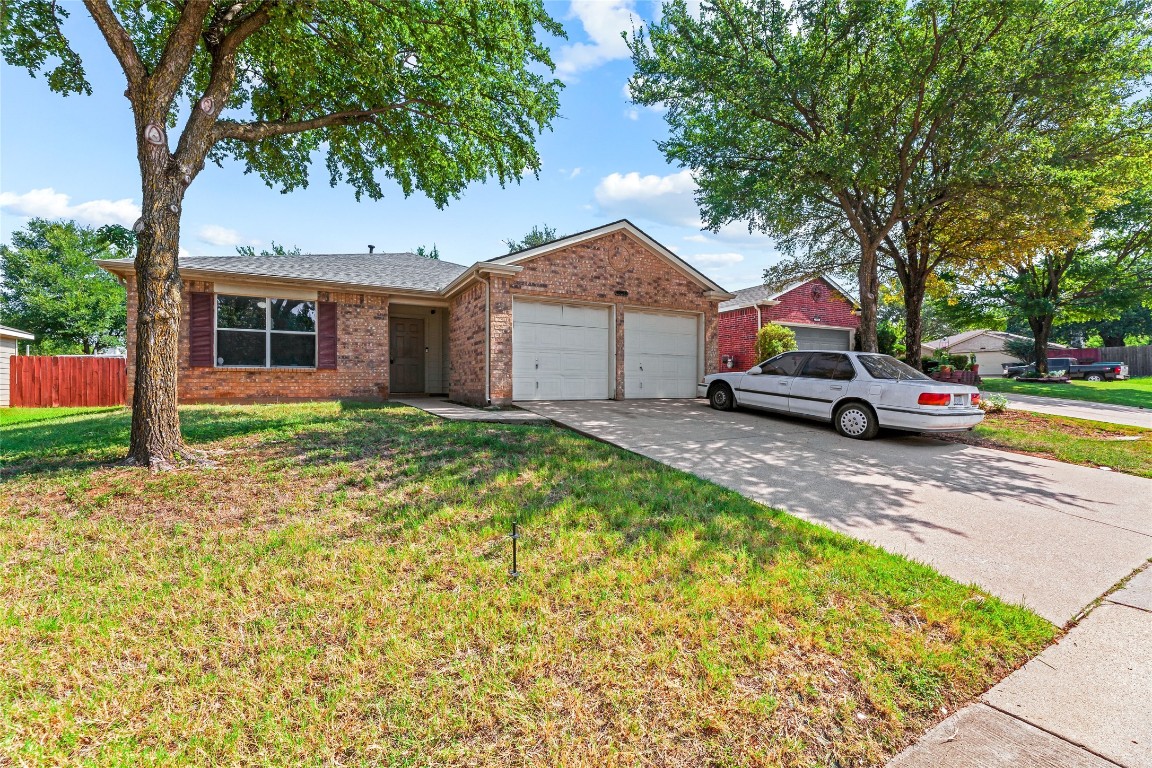 7031 Petty Lane Dallas TX 75217