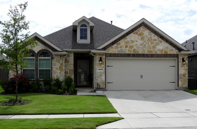 2816 Ainsworth Road Aubrey TX 76227