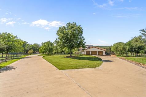 321 Verna Trail N Fort Worth TX 76108