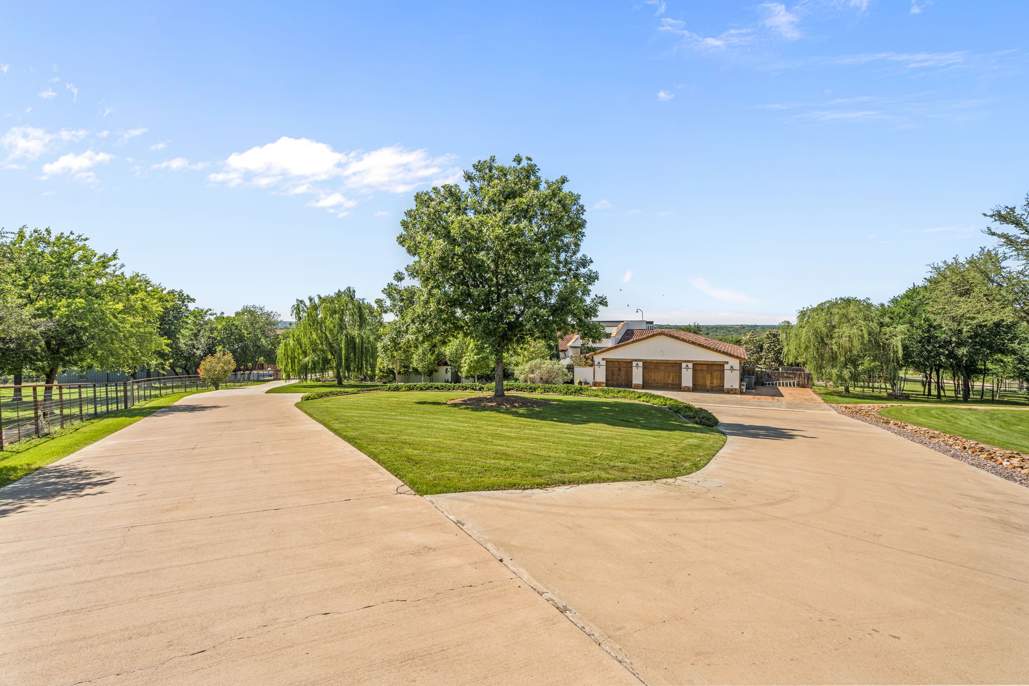 321 Verna Trail N Fort Worth TX 76108