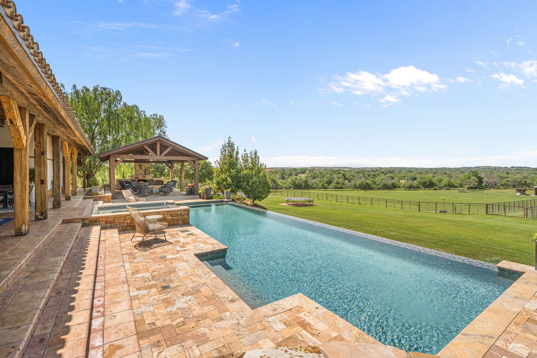 321 Verna Trail N Fort Worth TX 76108