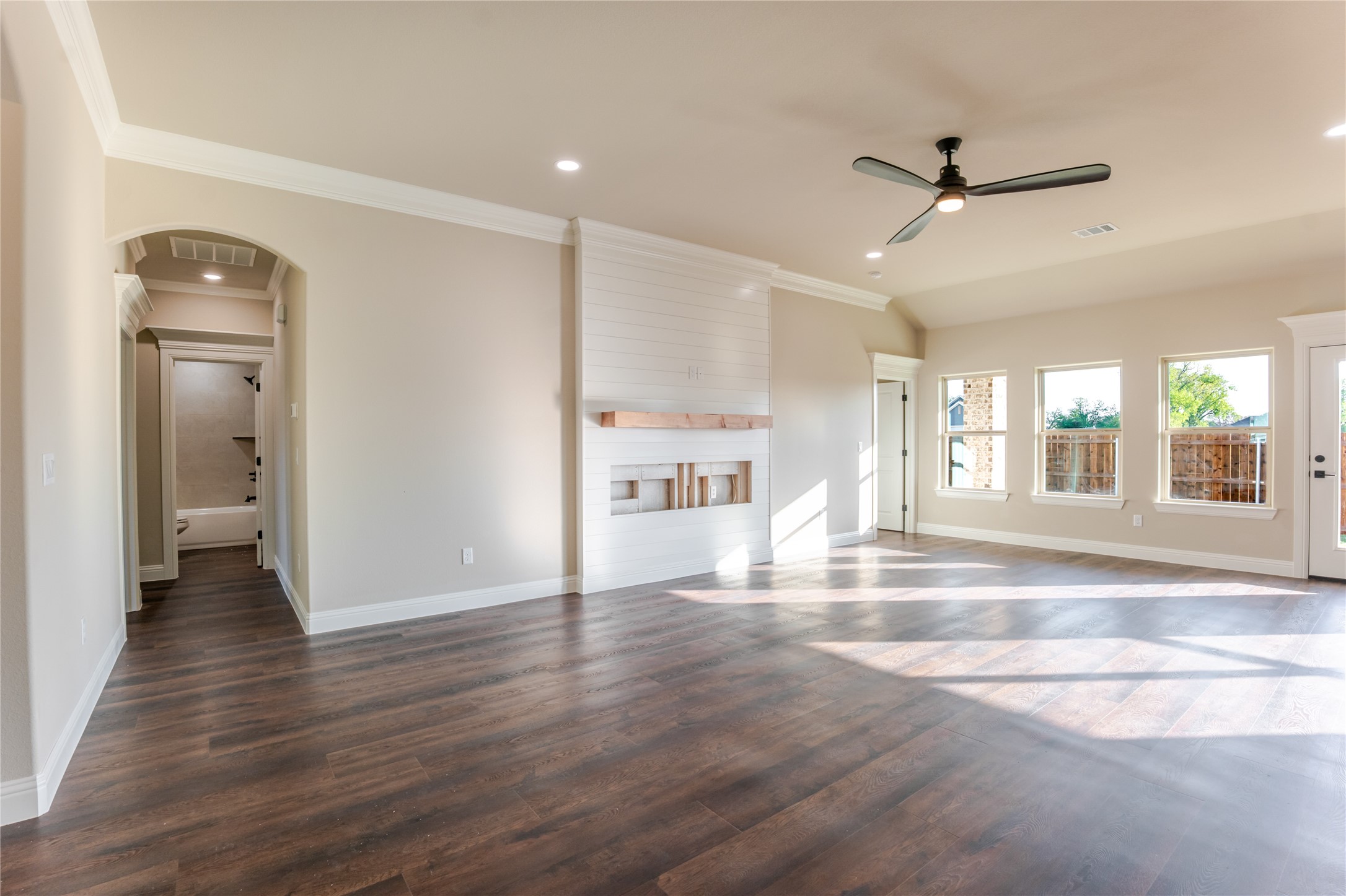 9213 Parkview Circle Tolar TX 76476