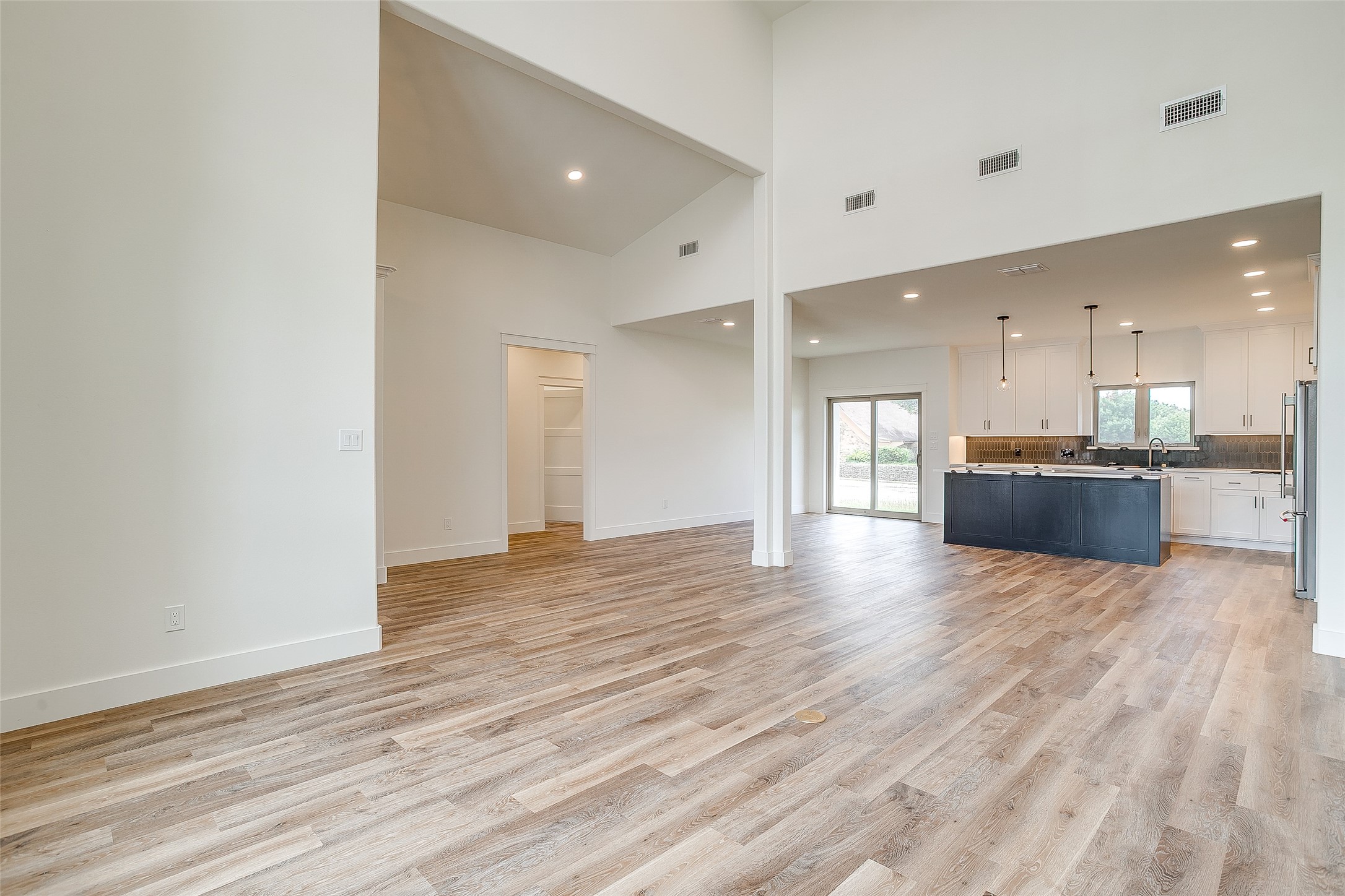 2600 Easy Street Mineral Wells TX 76067
