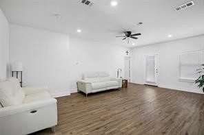 7808 Brownsville Avenue Dallas TX 75216