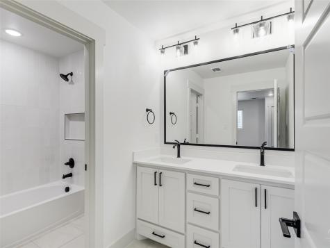 2520 Honor Court Sherman TX 75092