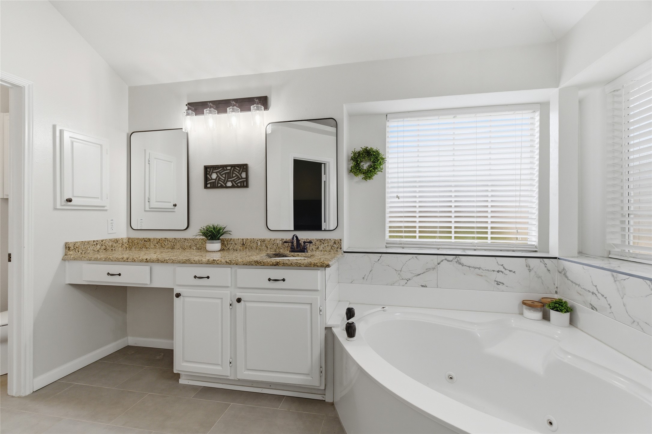6245 Firebird Drive Watauga TX 76148