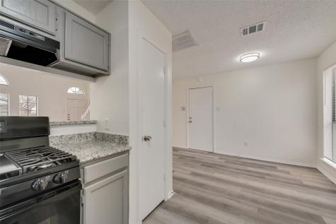 11805 Eloise Drive Balch Springs TX 75180