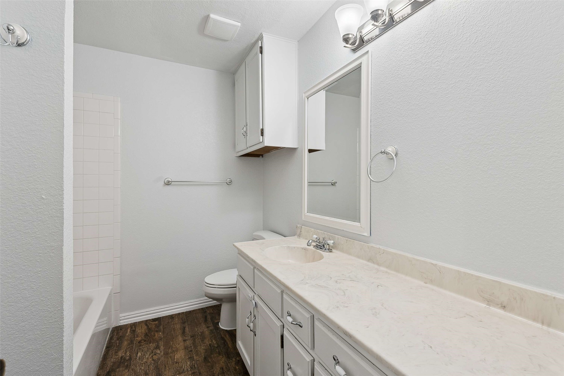 4100 Hemlock Street Fort Worth TX 76137