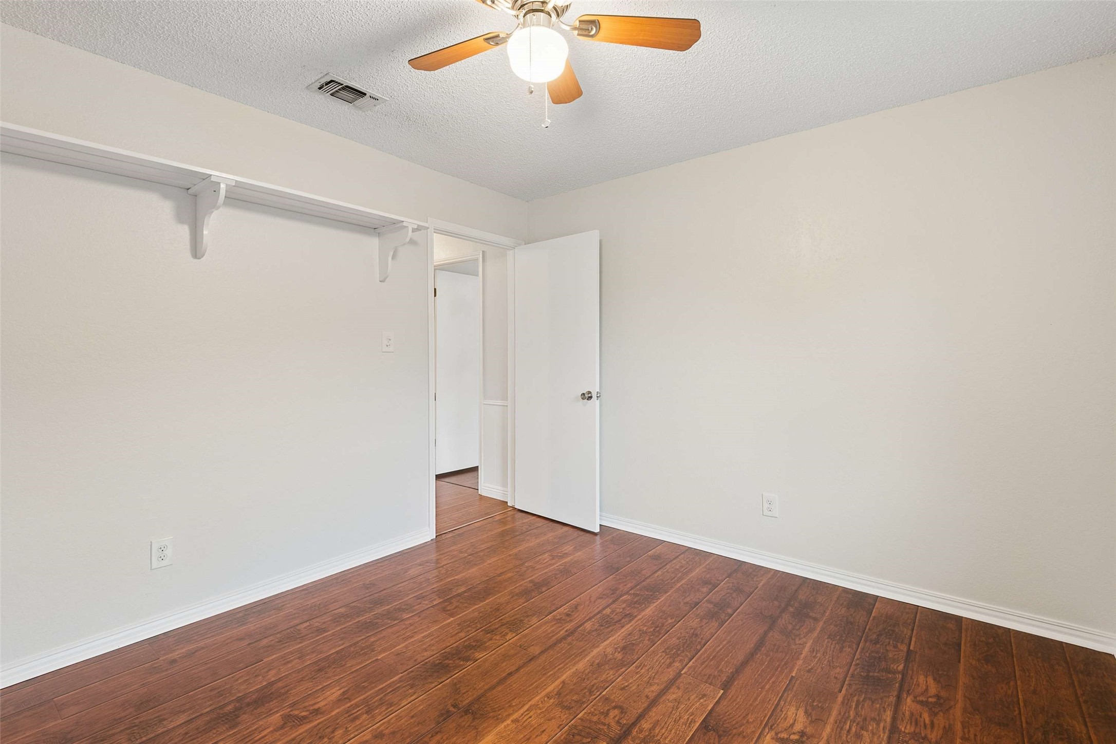 4100 Hemlock Street Fort Worth TX 76137