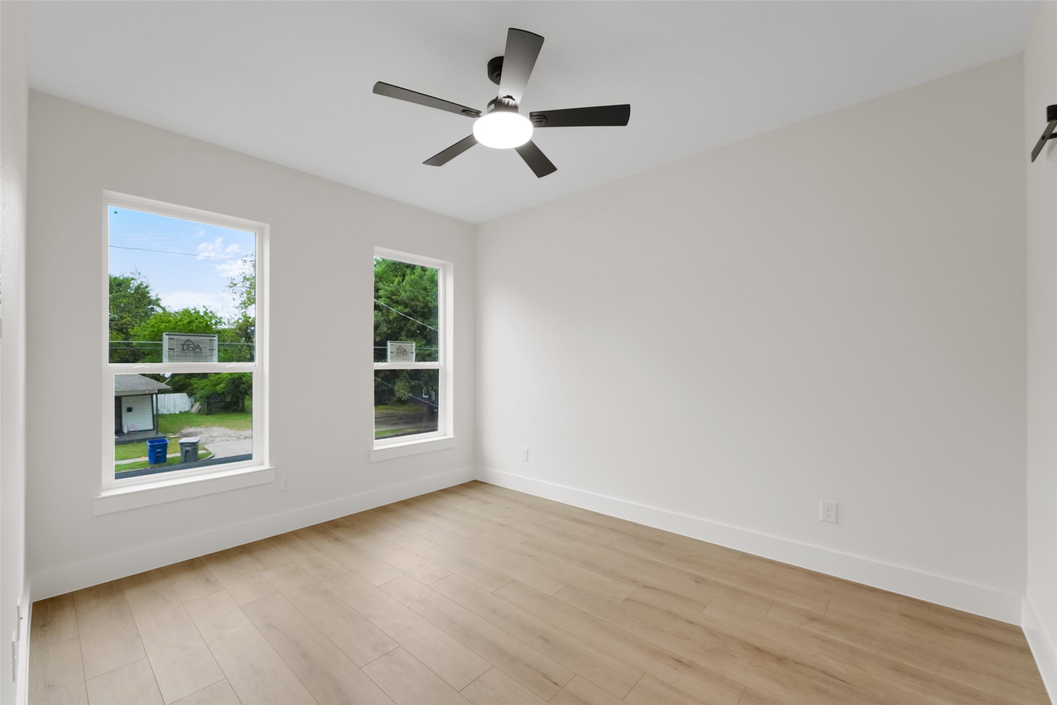 2312 Stoneman Street Dallas TX 75215