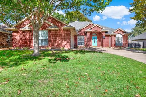 7501 Oak Park Drive North Richland Hills TX 76182