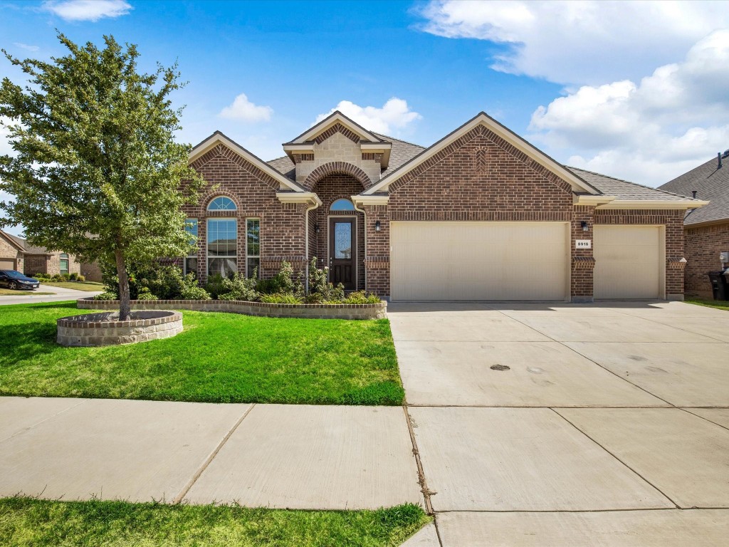 8916 Copper Crossing Drive Fort Worth TX 76131