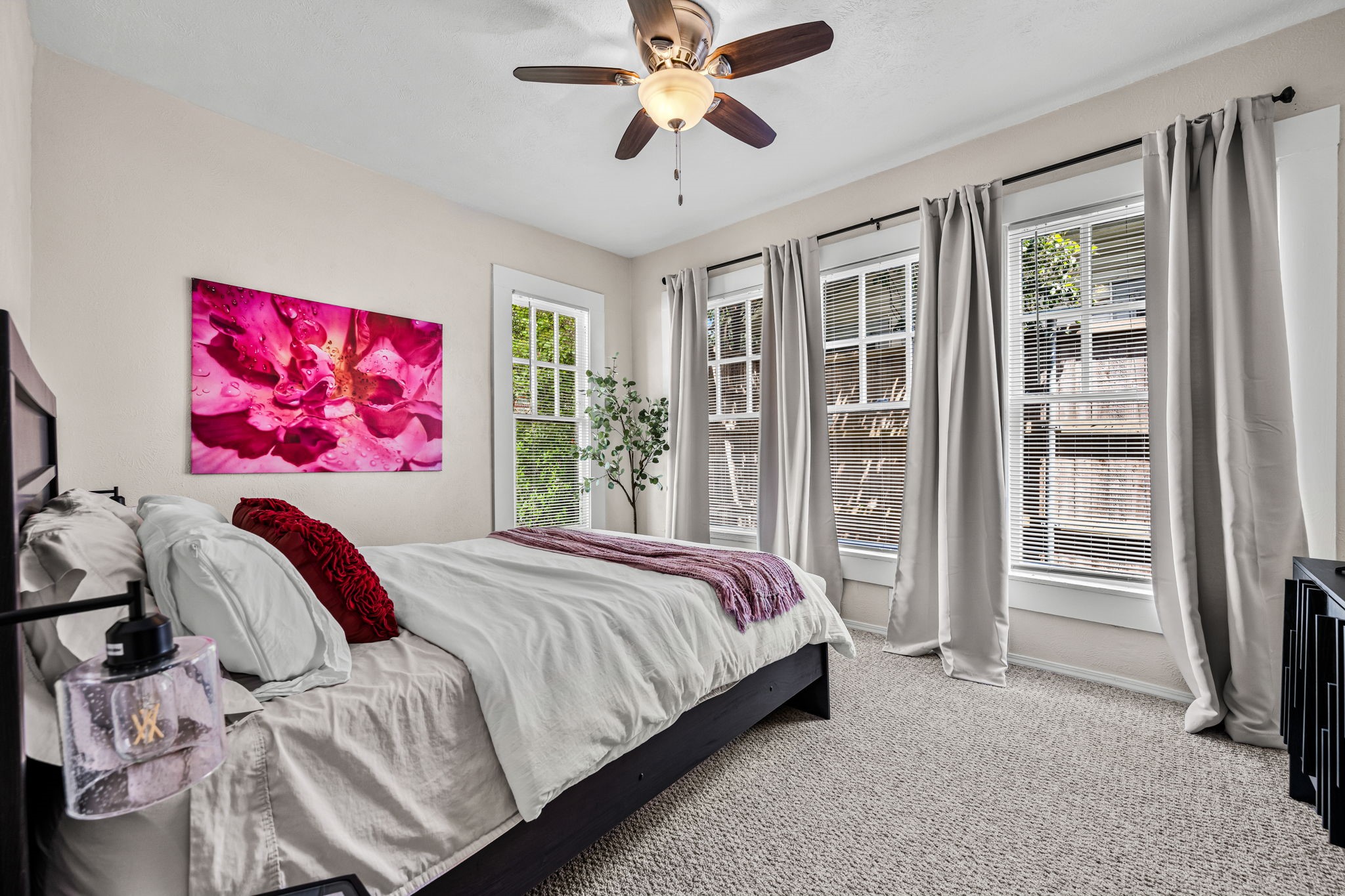 5802 Richmond Avenue Dallas TX 75206