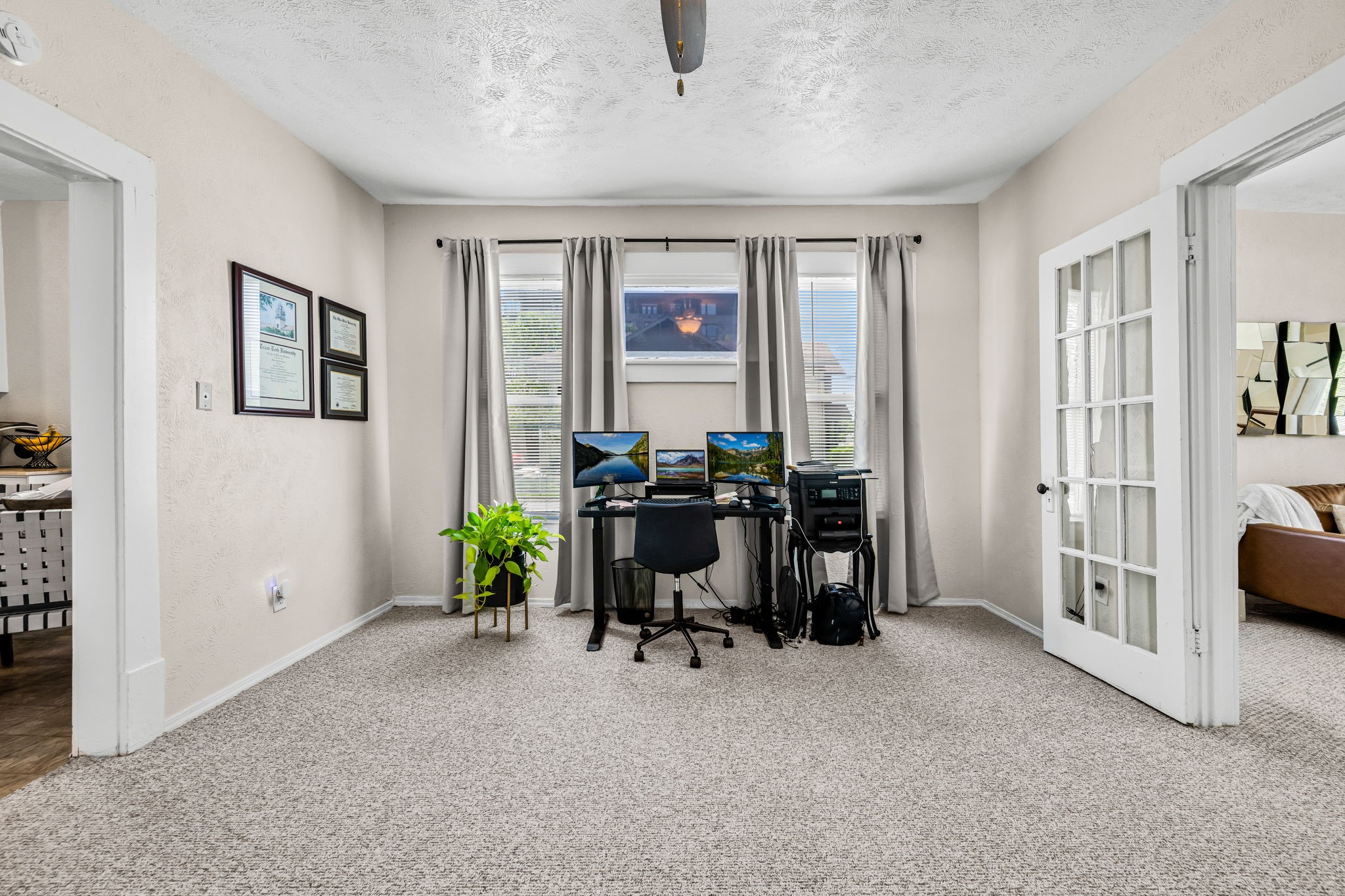 5802 Richmond Avenue Dallas TX 75206