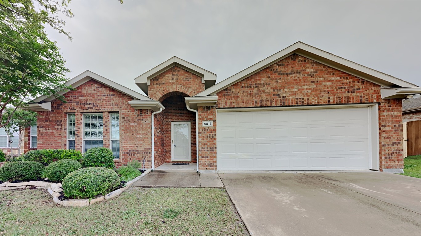 4018 Autumnwood Lane Heartland TX 75126