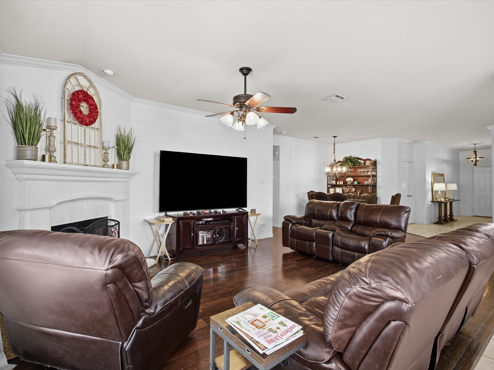 211 Carriage Drive Willow Park TX 76087