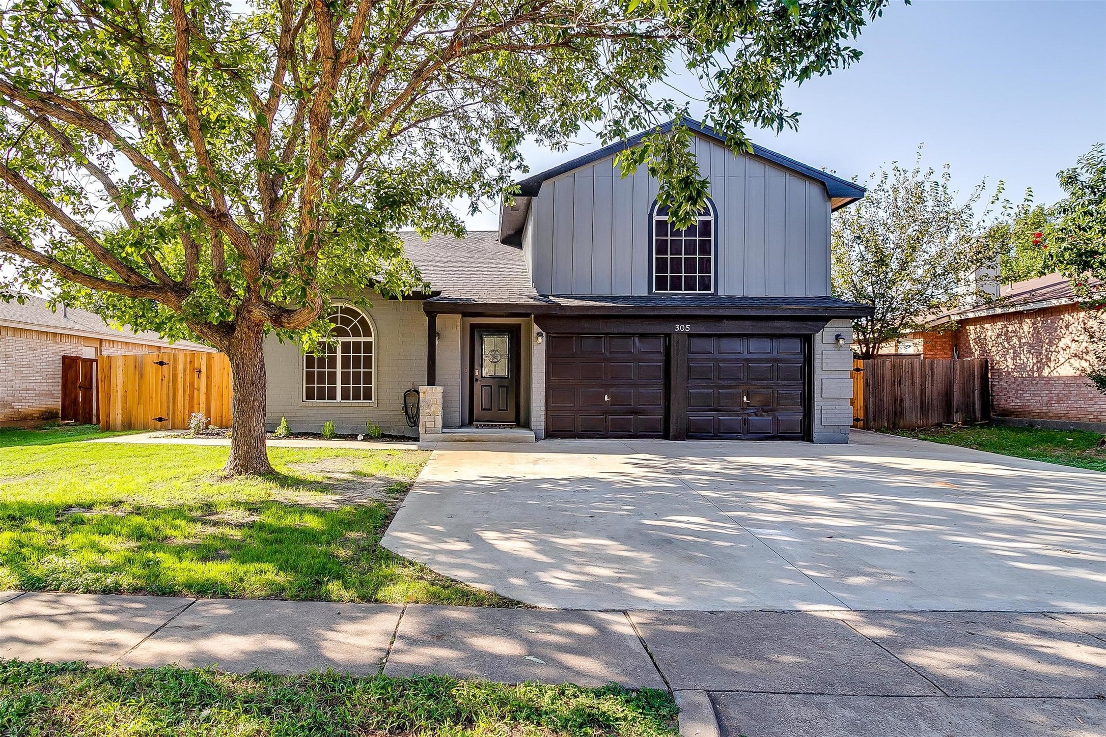 305 Meadow Street Saginaw TX 76179