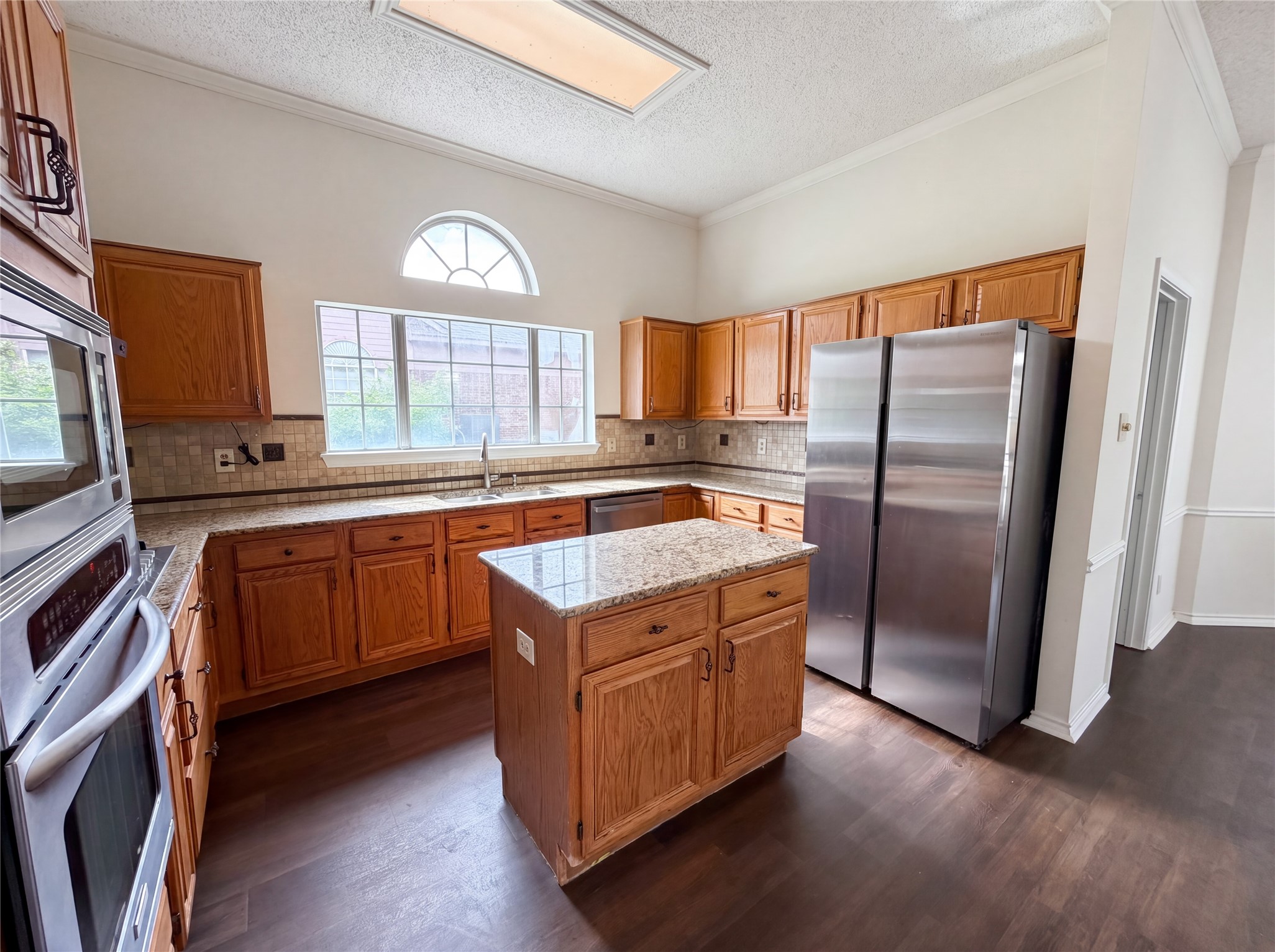 1213 Cardigan Street Garland TX 75040