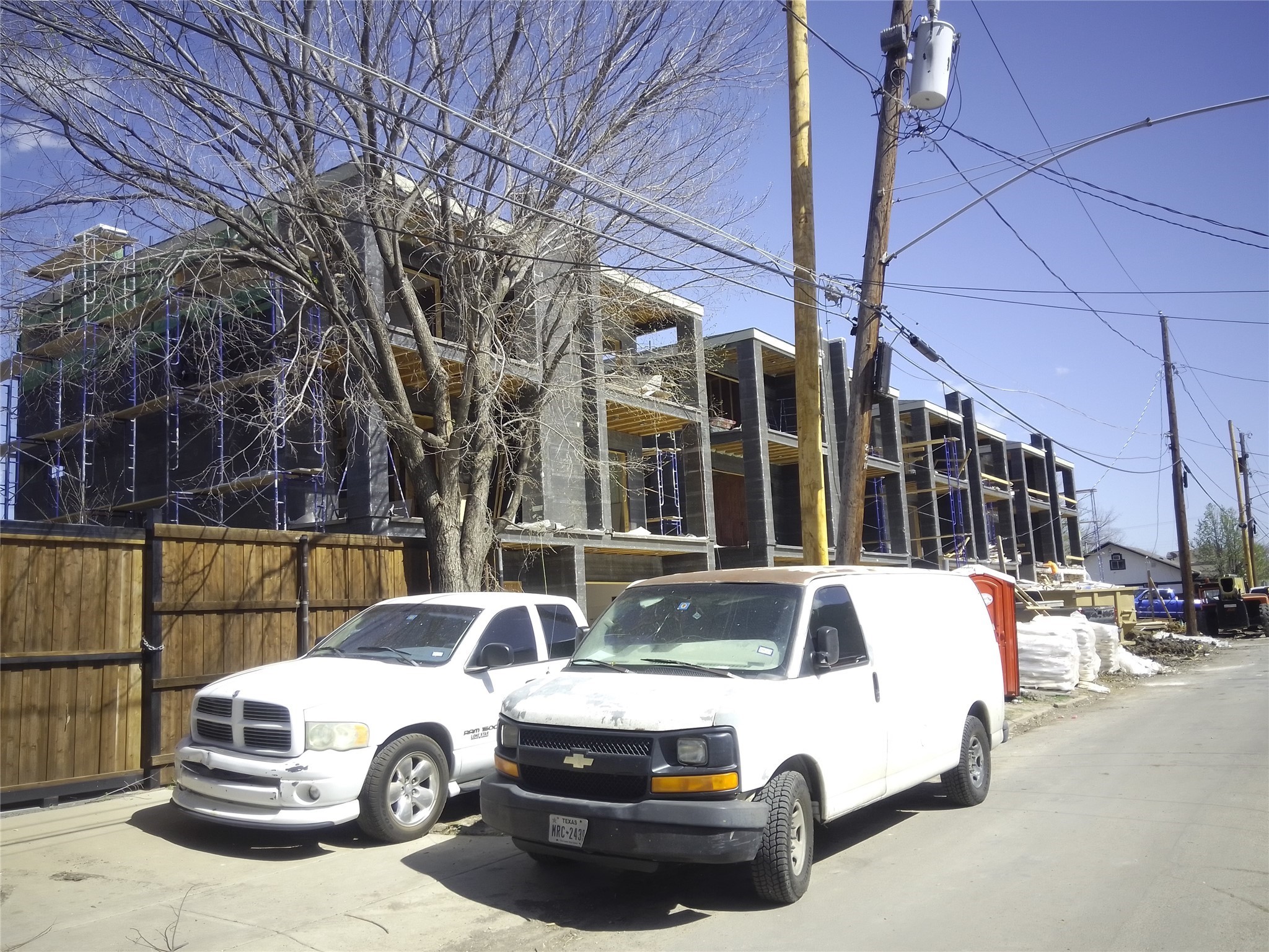1515 Holly Avenue Dallas TX 75204
