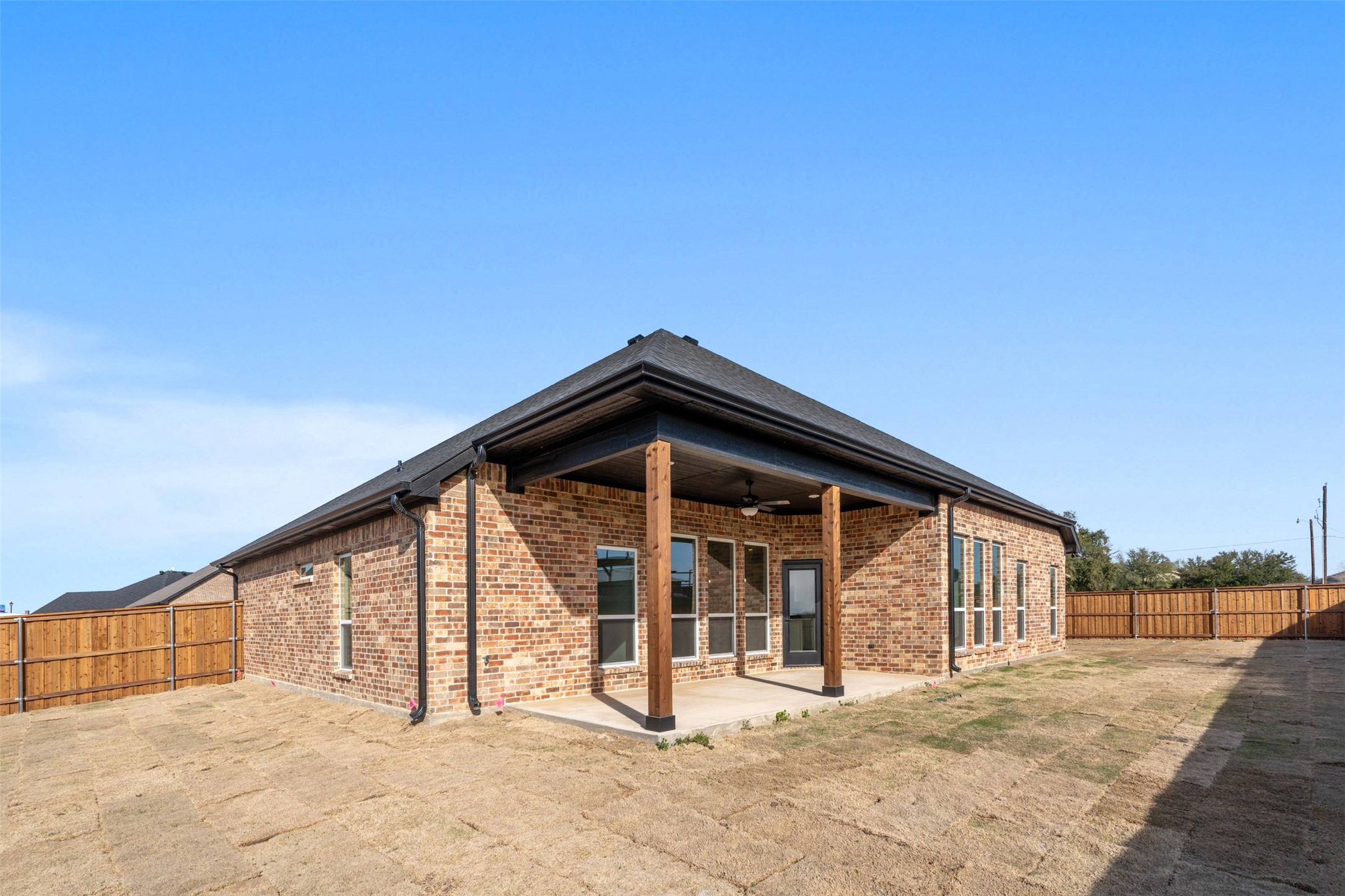 503 Limestone Circle Mabank TX 75147