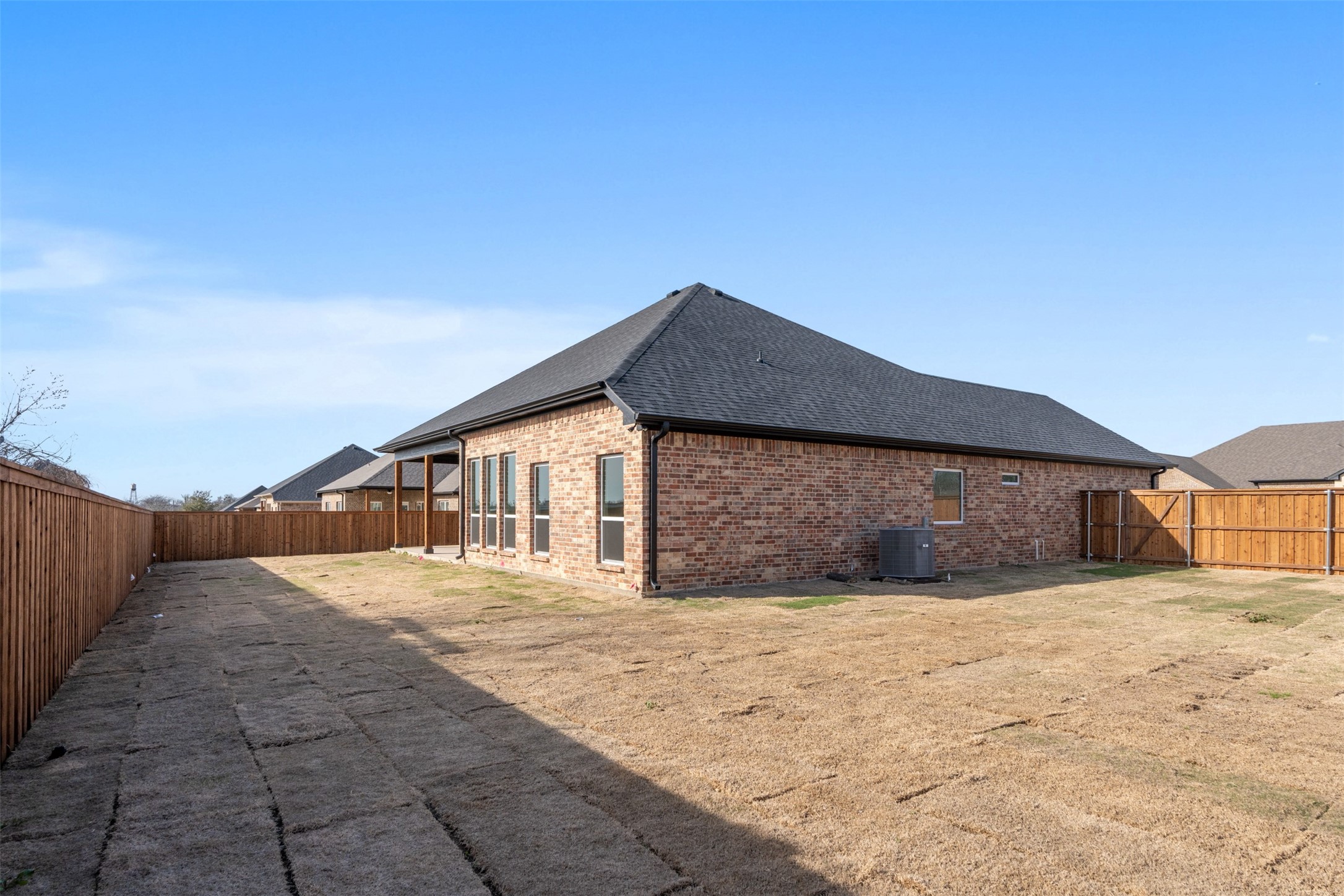 503 Limestone Circle Mabank TX 75147