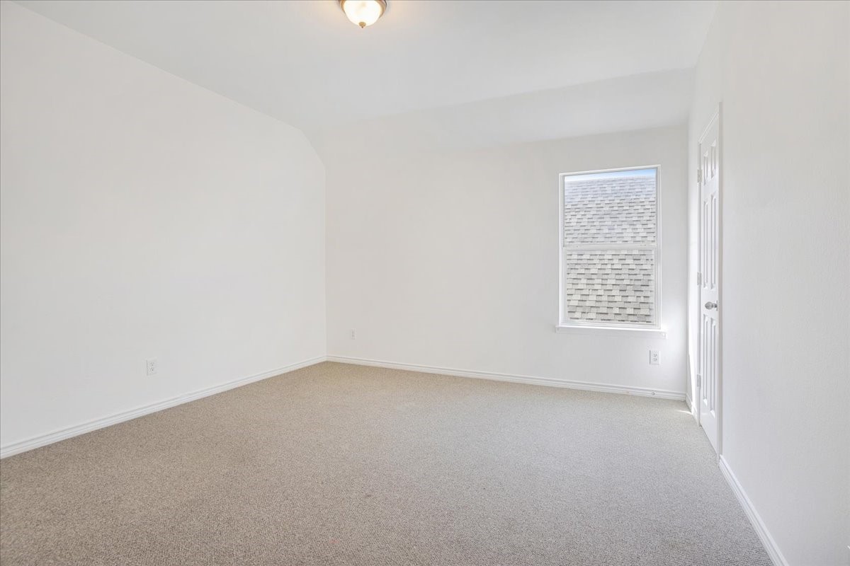 1805 Azalea Drive Savannah TX 76227