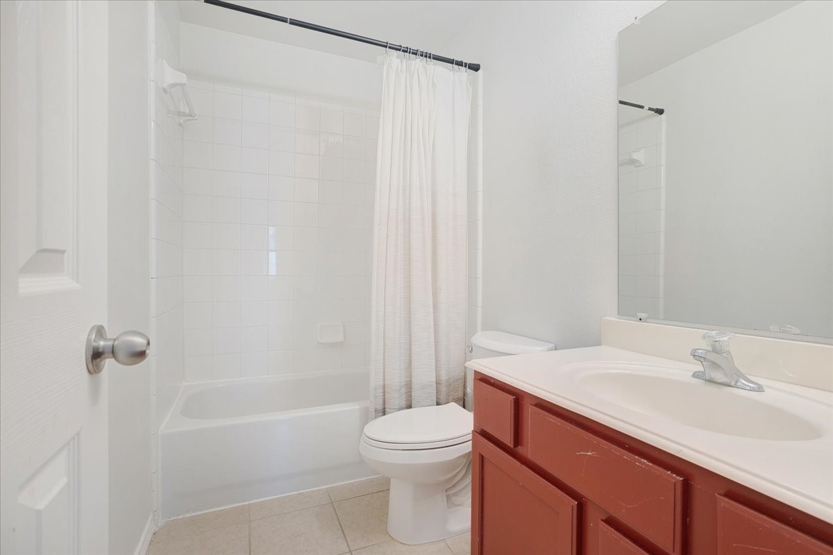 1805 Azalea Drive Savannah TX 76227