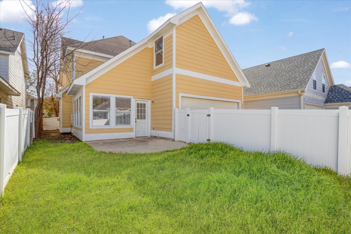 1805 Azalea Drive Savannah TX 76227