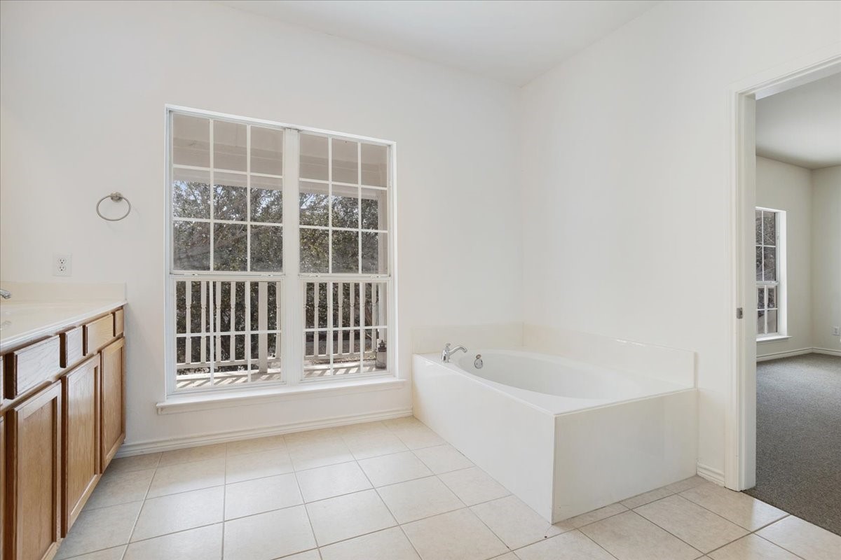 1805 Azalea Drive Savannah TX 76227