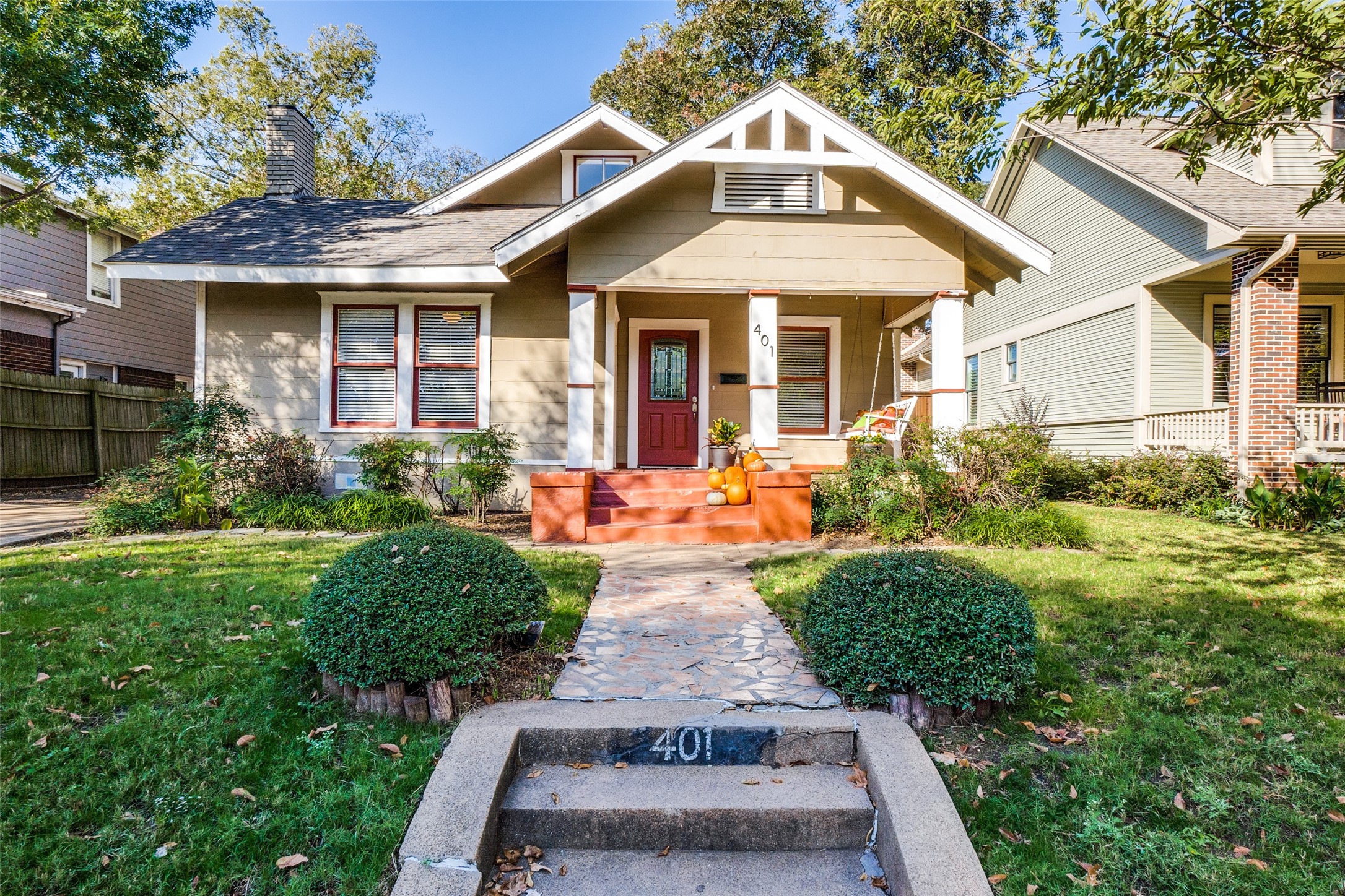 401 S Windomere Avenue Dallas TX 75208