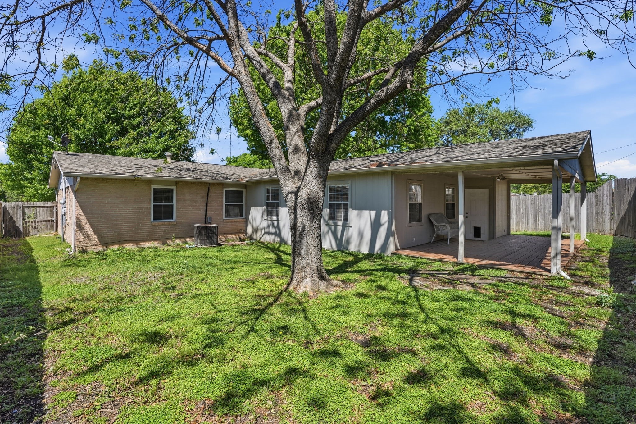 8660 Kingspoint Drive Dallas TX 75238