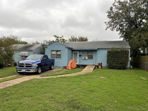 1716 Carolyn Street Irving TX 75061