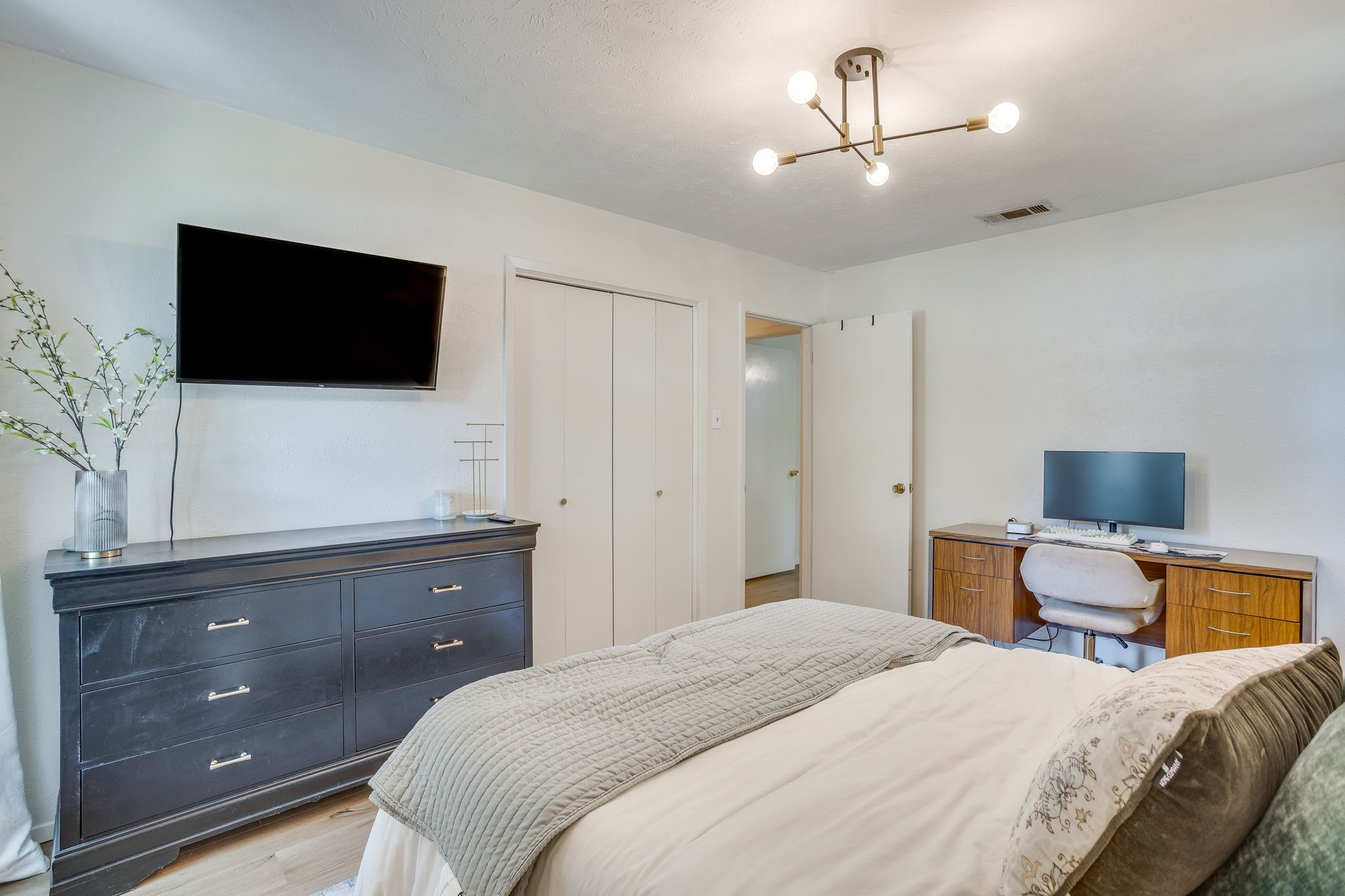 3600 Oak Haven Drive Forest Hill TX 76119