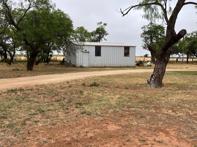 155 County Road 409 Roby TX 79543