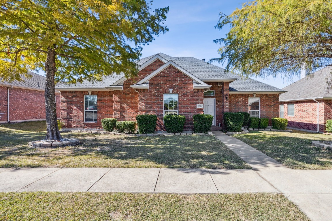 1946 Novel Drive Garland TX 75040