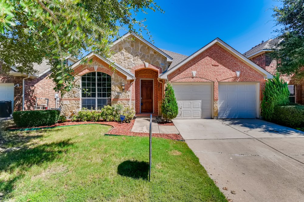 6824 Landing Drive Grand Prairie TX 75054