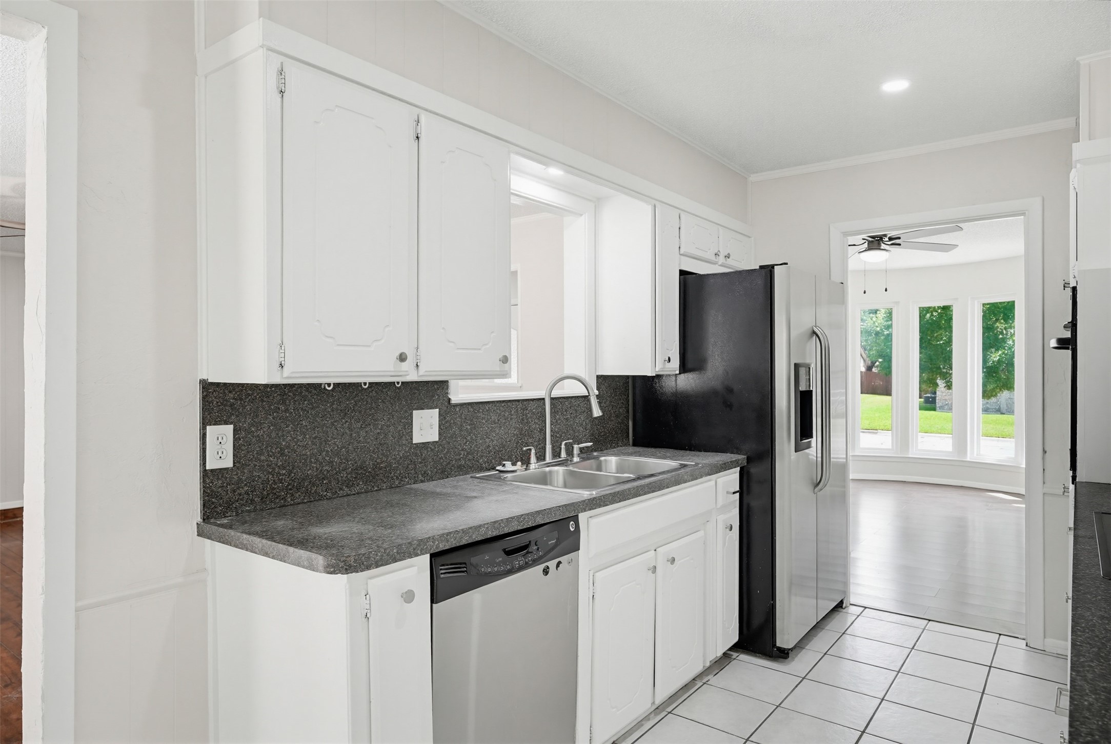 6737 Fair Meadows Drive North Richland Hills TX 76182
