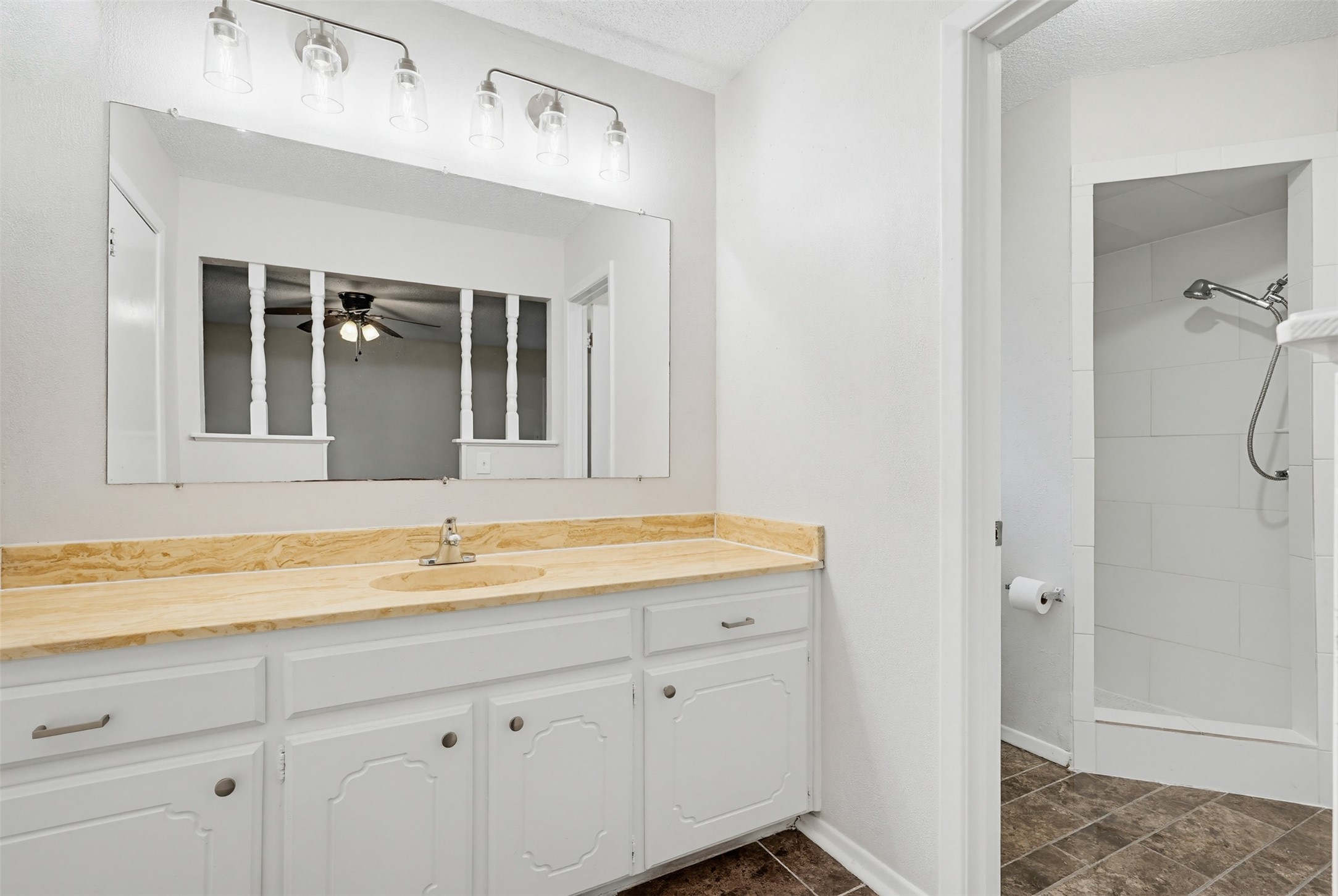 6737 Fair Meadows Drive North Richland Hills TX 76182