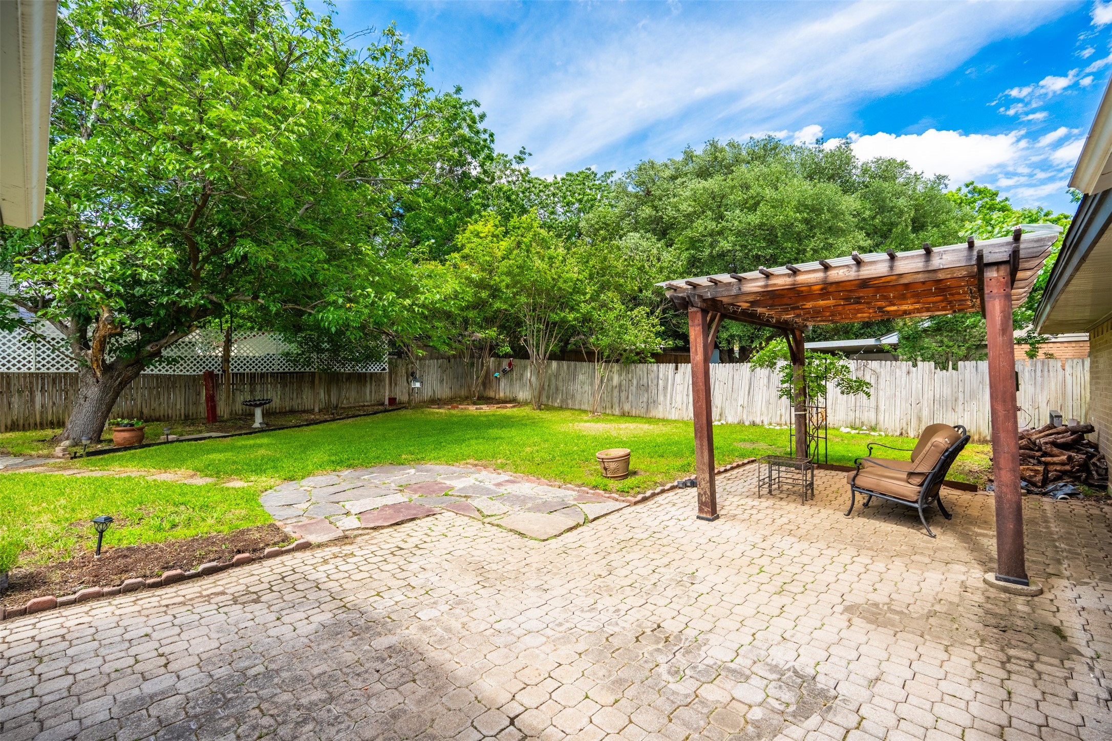 6737 Fair Meadows Drive North Richland Hills TX 76182
