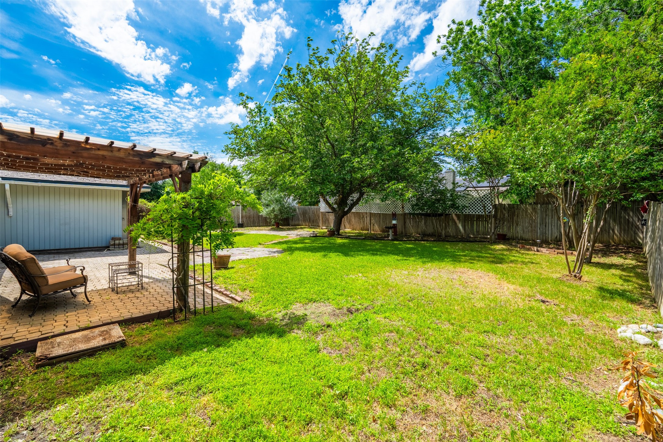 6737 Fair Meadows Drive North Richland Hills TX 76182