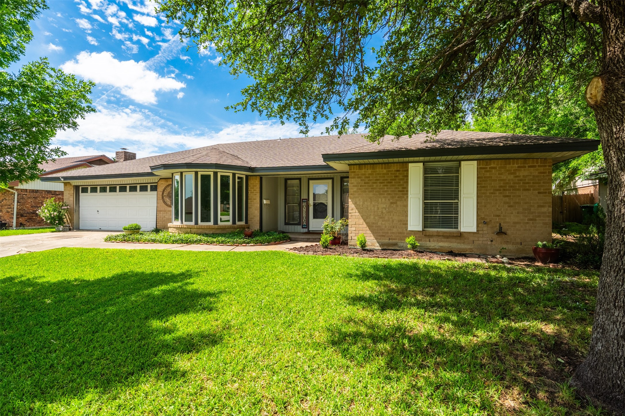6737 Fair Meadows Drive North Richland Hills TX 76182