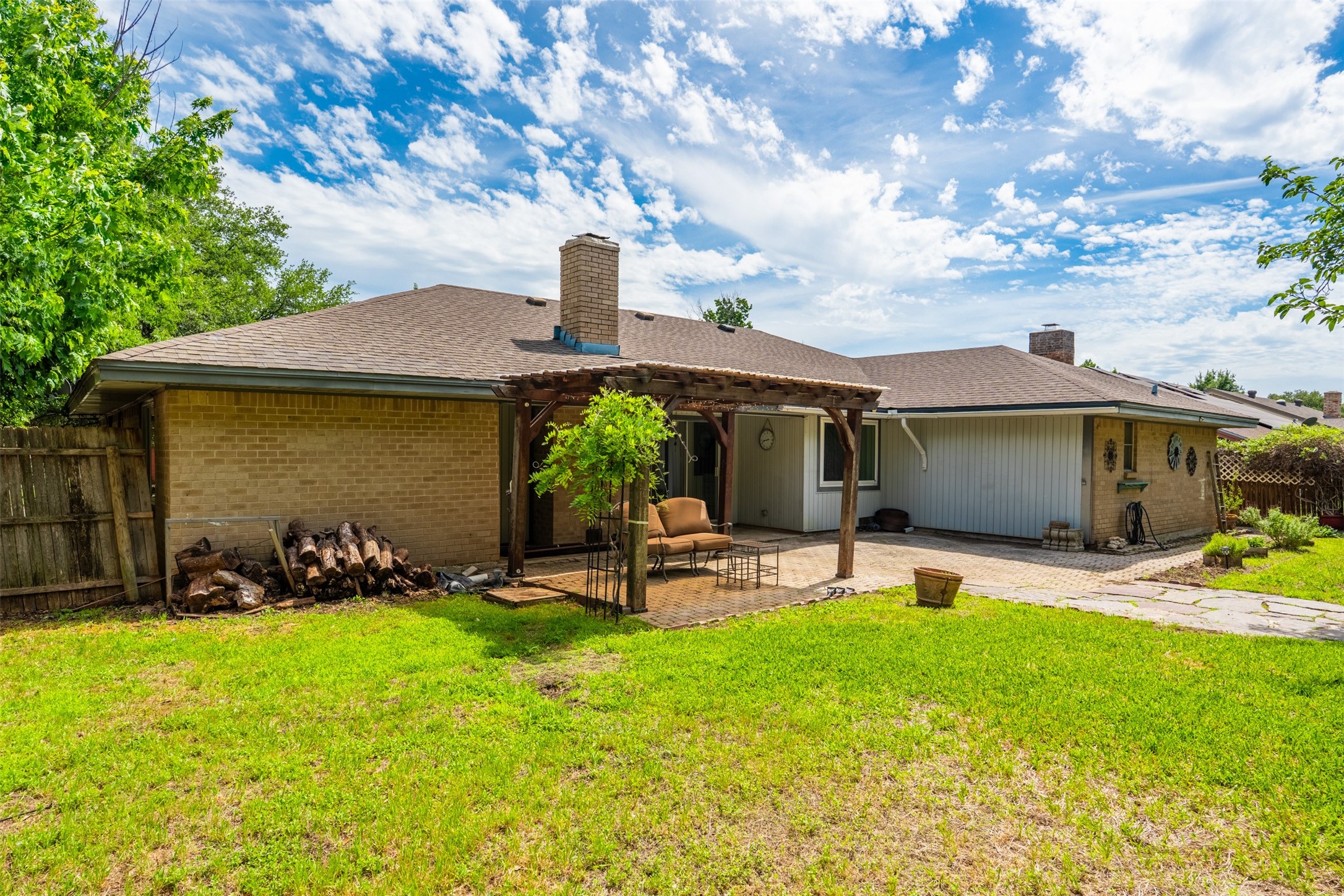6737 Fair Meadows Drive North Richland Hills TX 76182