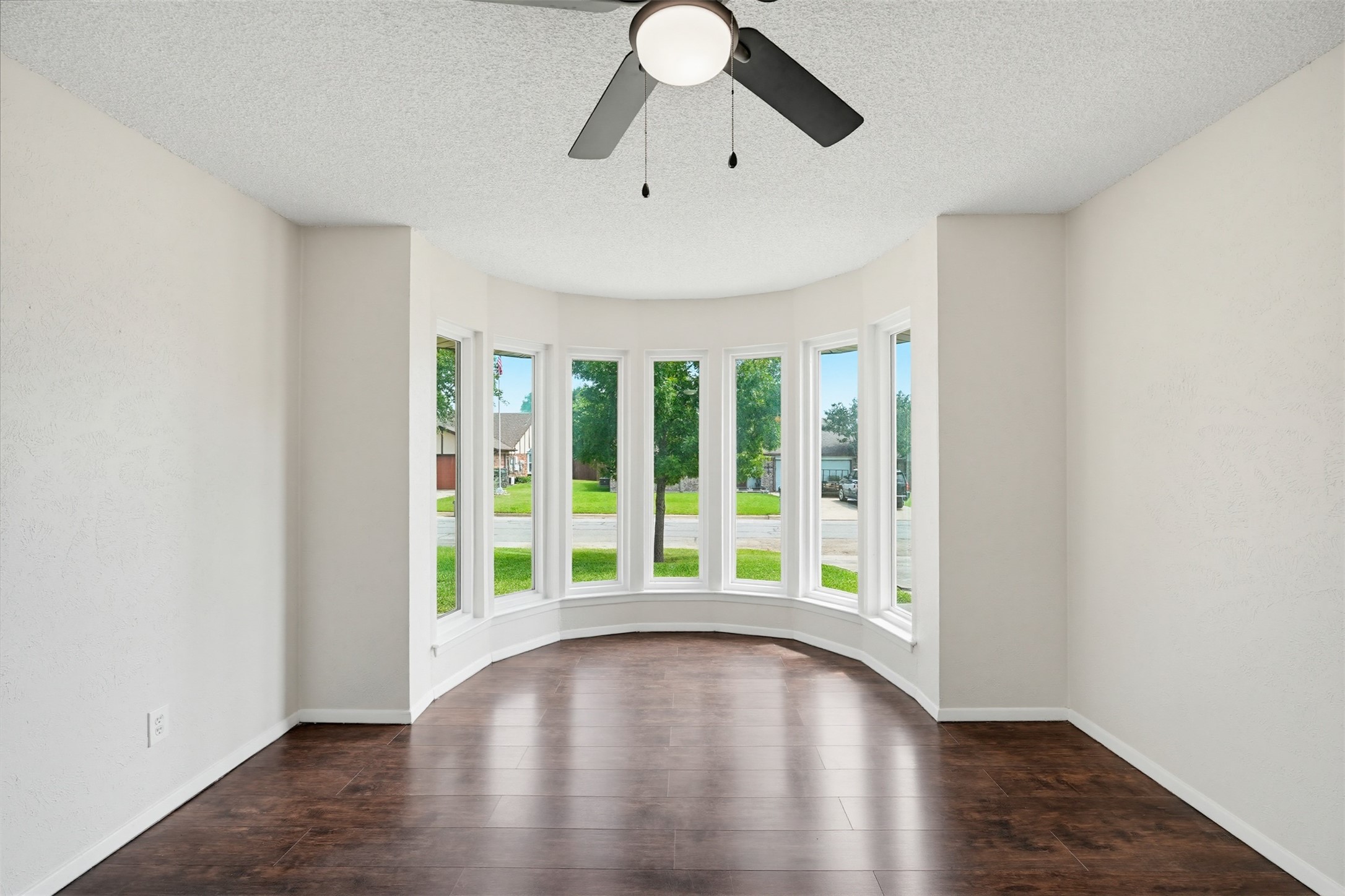 6737 Fair Meadows Drive North Richland Hills TX 76182