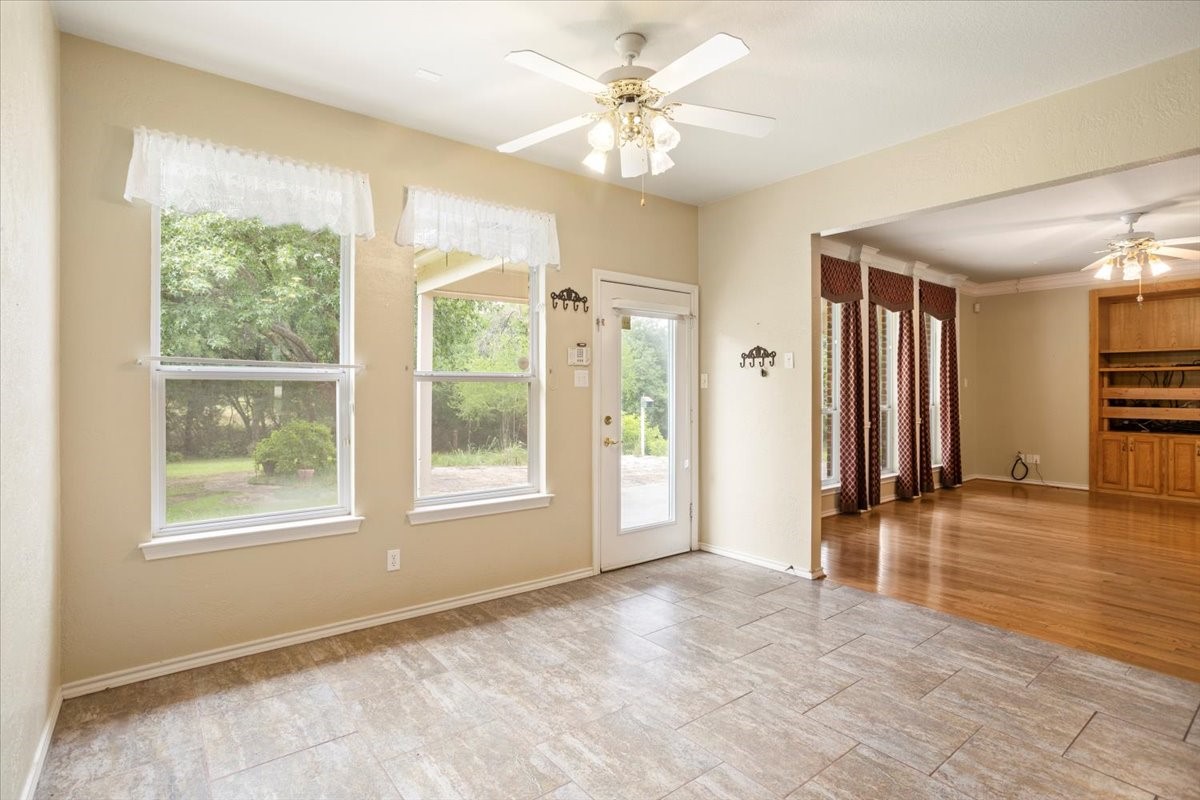 1642 Greenview Court Aledo TX 76008