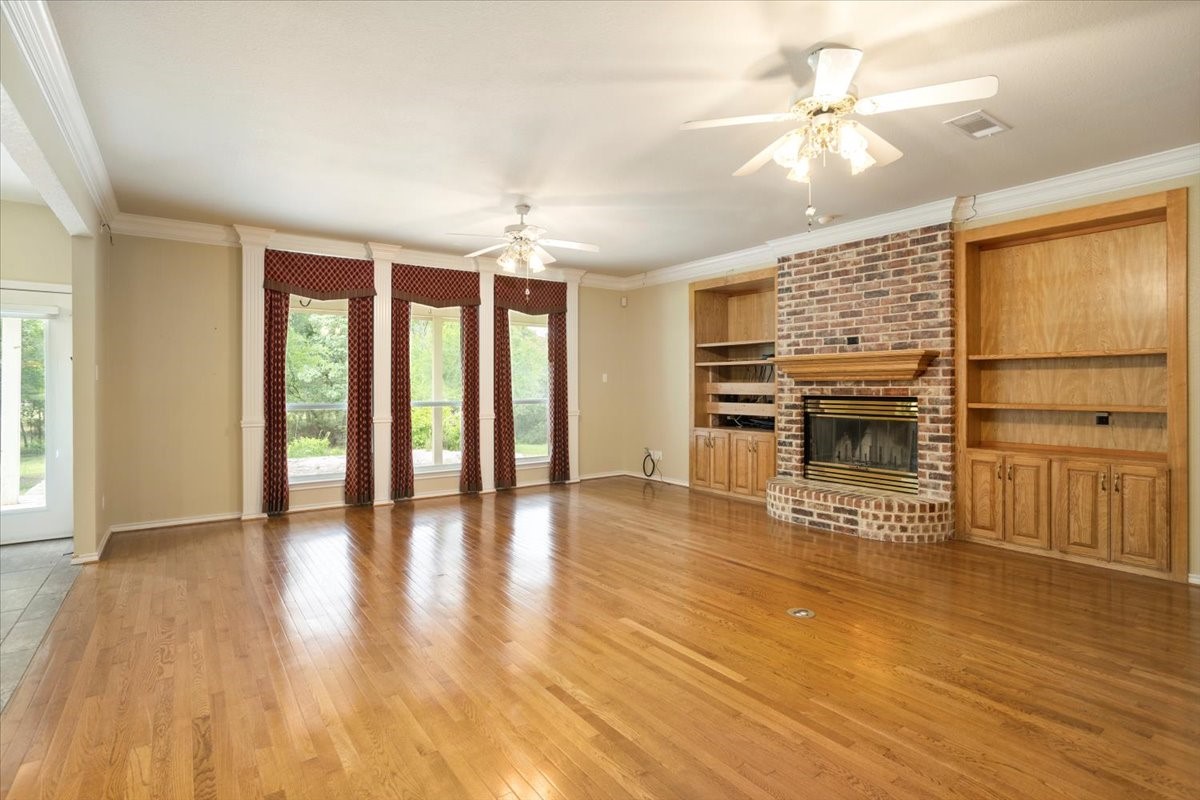 1642 Greenview Court Aledo TX 76008